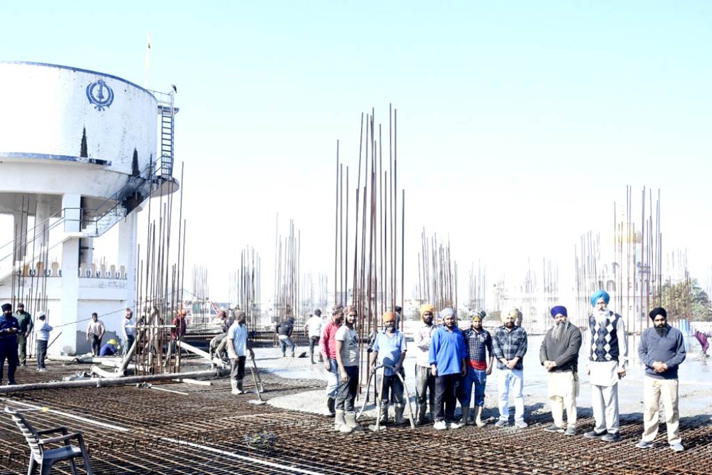 The second floor of the multistorey car parking to be constructed at Gurdwara Singh Shaheedan was laid